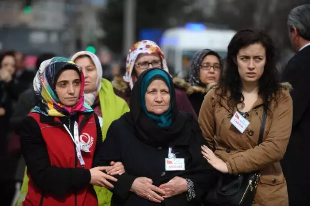 Bursa Şehidini Uğurladı Bursa Şehidini Uğurladı
