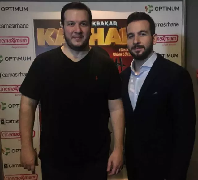 Şahan Gökbahar'ın Yeni Filmi Kayhan'ın İzmir Galasında İzdiham
