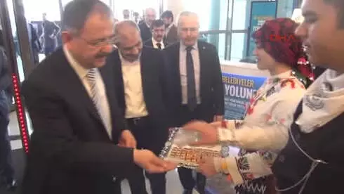 Tokat-Bakan Özhaseki Sakalını Uzattırıyorlar Işid'çi Oluyor, Kestiriyorlar Pyd'li Oluyor