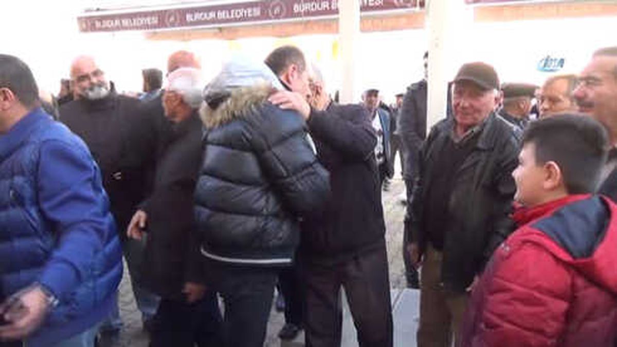 Ünlü Sanatçı Sümer Ezgü'nün Acı Günü