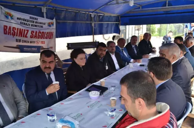 Vekillerden Şehit Evine Taziye Ziyareti