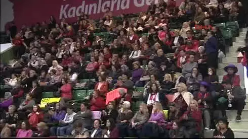 Cumhuriyet Halk Partisi Kadın Kolları 13. Olağan Kurultayını Ankara Ahmet Taner Kışlalı Spor... Cumhuriyet Halk Partisi Kadın Kolları 13. Olağan Kurultayını Ankara Ahmet Taner Kışlalı Spor...