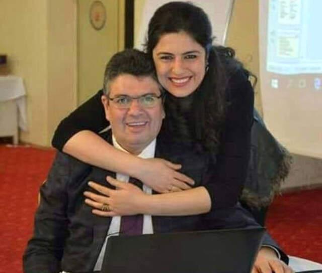 Alişan Kapaklıkaya, Bu Kez Kanserden Kaybettiği Kızına Yazdığı Mektupla Ağlattı
