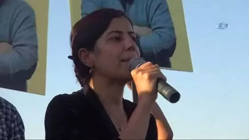 Ayla Akat Ata Gözaltına Alındı