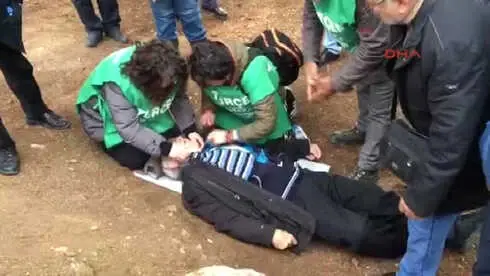 Manisa Milletvekili Biçer'den Çaldağı'nda Hayat Kurtaran Müdahale Manisa Milletvekili Biçer'den Çaldağı'nda Hayat Kurtaran Müdahale
