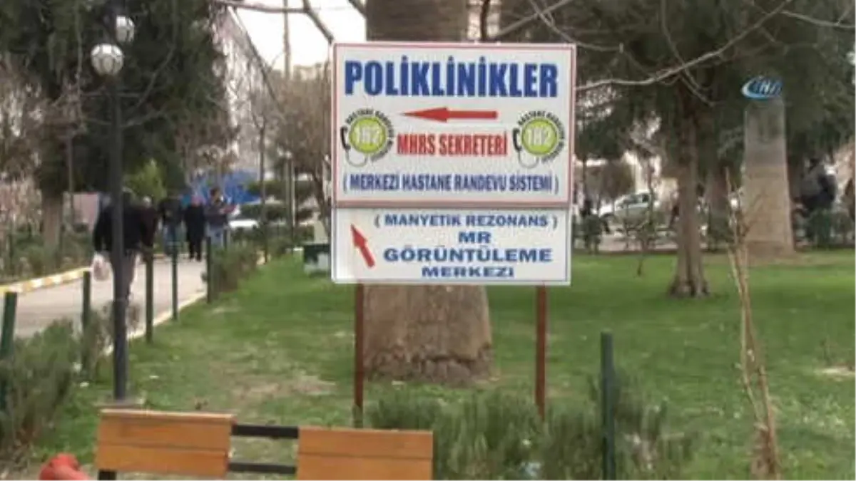 Manisa'nın Hastanelerine Kitaplık Kuruluyor