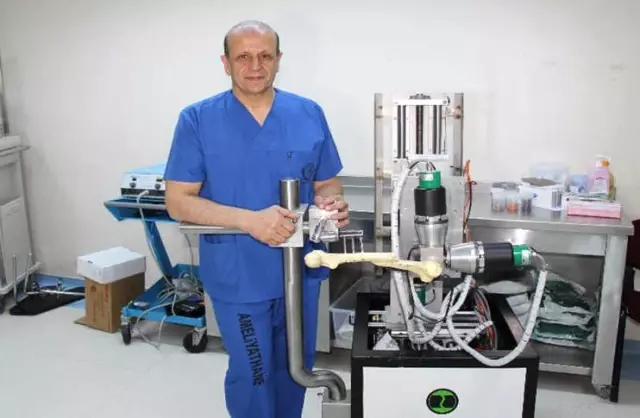 Türk Doktordan İnanılmaz Buluş! Kırıklar Ameliyatsız İyileşecek