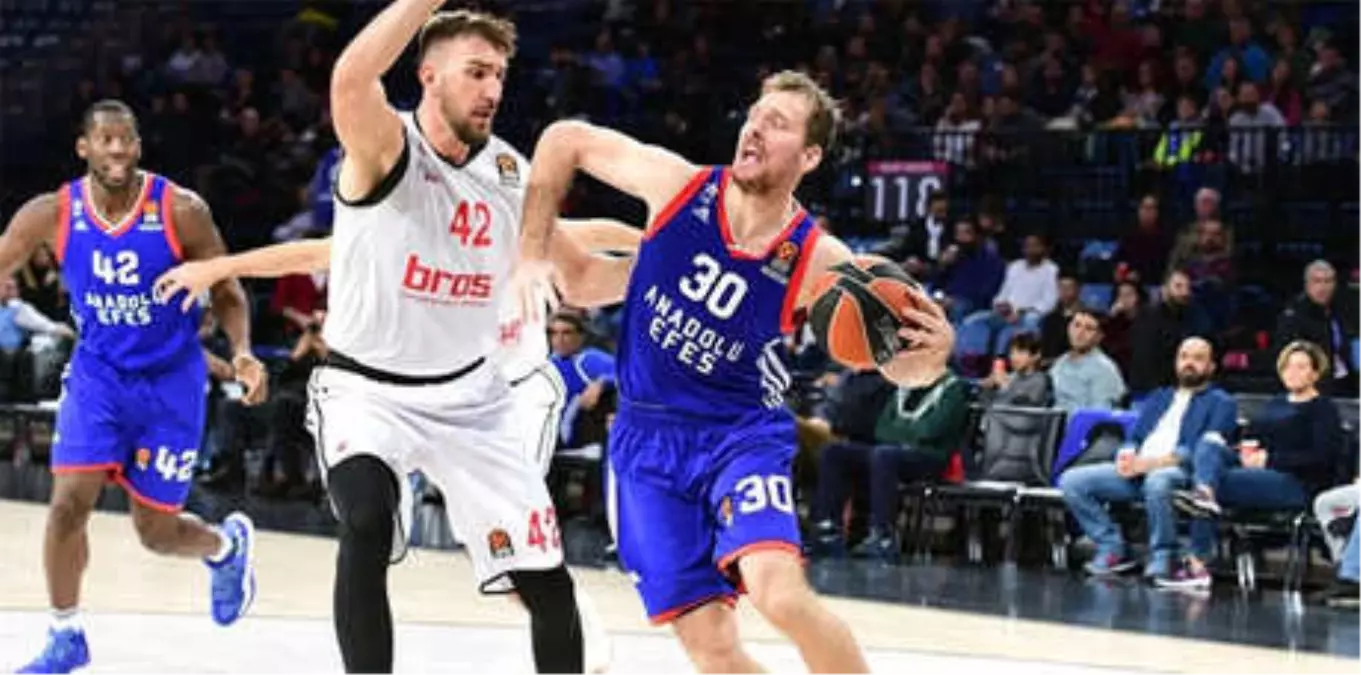 Anadolu Efes'te Zoran Dragic Sezonu Kapattı
