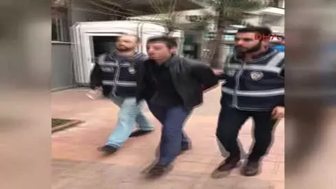 İzmir Mali Şube'den FETÖ Operasyonu! 5 Kişi Gözaltında İzmir Mali Şube'den FETÖ Operasyonu! 5 Kişi Gözaltında