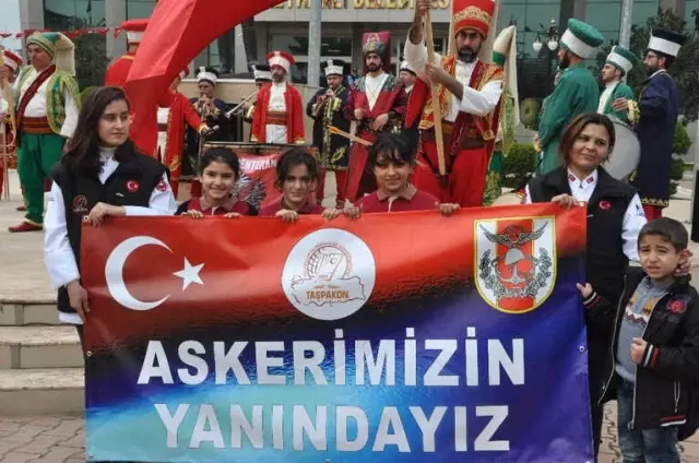 Uşak Mehter Takımı Reyhanlı'da Konser Verdi
