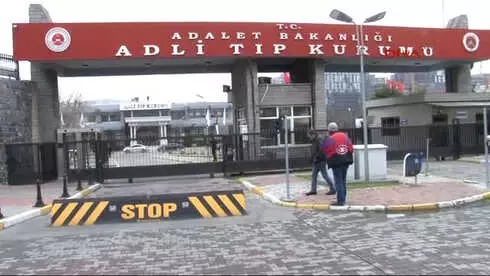 Satacağı Dairede Ölü Bulunan Müteahhitin Katili Oğlu Çıktı, 'Yaşam Tarzını Beğenmiyordum' Dedi Satacağı Dairede Ölü Bulunan Müteahhitin Katili Oğlu Çıktı, 'Yaşam Tarzını Beğenmiyordum' Dedi