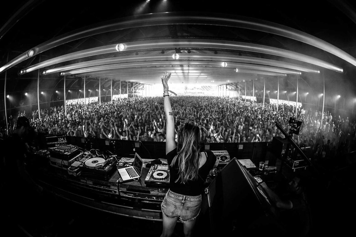 Charlotte de Witte 28 Ekim'de Zorlu PSM'de!