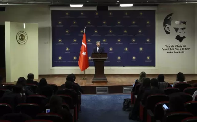 Merak Edilen Esad Sorusuna Dışişlerinden Cevap Geldi: İstihbari Temas Olabilir