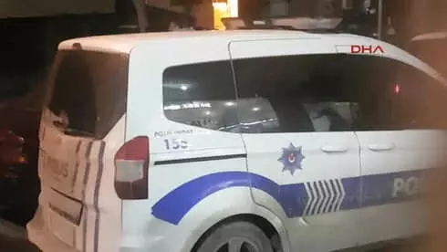 Müteahhit, Satışa Çıkardığı Dairede Kafasına Çekiçle Vurularak Öldürüldü Müteahhit, Satışa Çıkardığı Dairede Kafasına Çekiçle Vurularak Öldürüldü