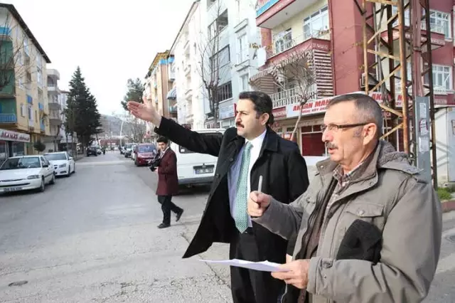 Tokat Belediyesi 2018 Yılında 70 Bin Ton Asfalt Dökecek Tokat Belediyesi 2018 Yılında 70 Bin Ton Asfalt Dökecek