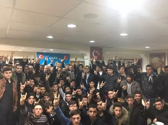 Ülkü Ocakları Fırat Yılmaz Çakıroğlu'nu Unutmadı