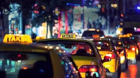 Yarım Saatlik Yol İçin Turiste İstanbul'u Dolaştırdı, 10 Yıla Kadar Hapsi İsteniyor