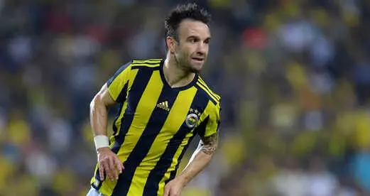 Fenerbahçe'de Mathieu Valbuena Sakatlandı