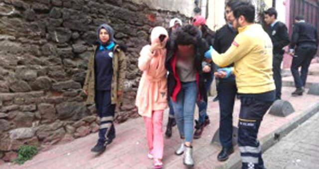 Beyoğlu'ndaki Kadına Bıçaklı Saldırı Kamerada