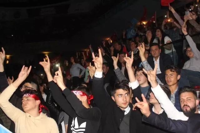 Sevdamız Türkiye' Gecesine Binler Katıldı