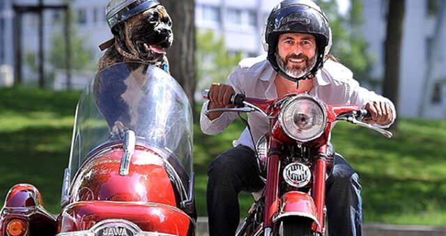 Almanya'da Fenomen Olan 'Çılgın Türk' Motoruyla İstanbul'a Geldi