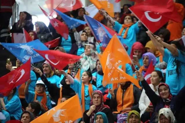Başbakan Yıldırım: 'Bu Hareketin İçine Nifak Sokmaya Çalışanlar Türkiye'ye Zarar Veriyor'