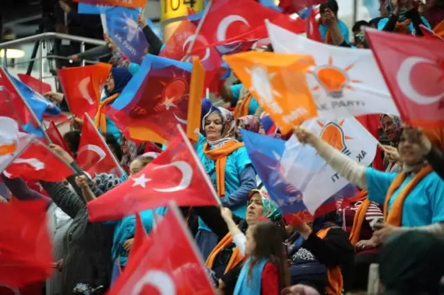 Başbakan Yıldırım: 'Bu Hareketin İçine Nifak Sokmaya Çalışanlar Türkiye'ye Zarar Veriyor'