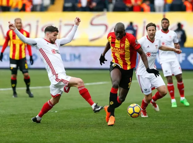 Futbol: Spor Toto Süper Lig Futbol: Spor Toto Süper Lig