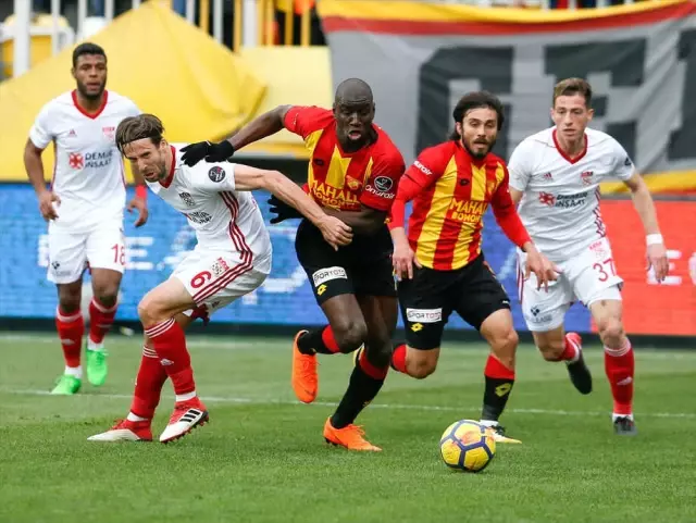 Futbol: Spor Toto Süper Lig Futbol: Spor Toto Süper Lig