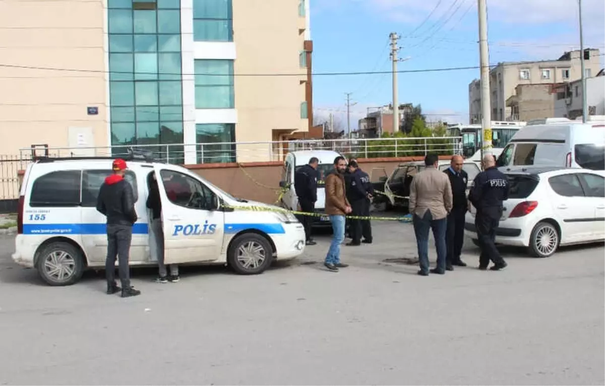 İzmir'de Uyuşturucu Kullandığı Öne Sürülen Genç Öldü