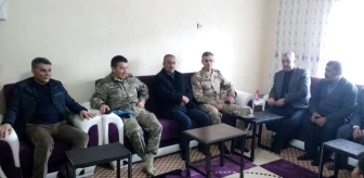 Kaymakam Özkan ve Komutanlardan 'Zeytin Dalı Harekatı'nda' Yaralanan Askerlere Ziyaret
