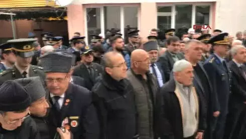 Manisa Akhisarlı Kore Gazisi Son Yolculuğuna Uğurlandı Manisa Akhisarlı Kore Gazisi Son Yolculuğuna Uğurlandı