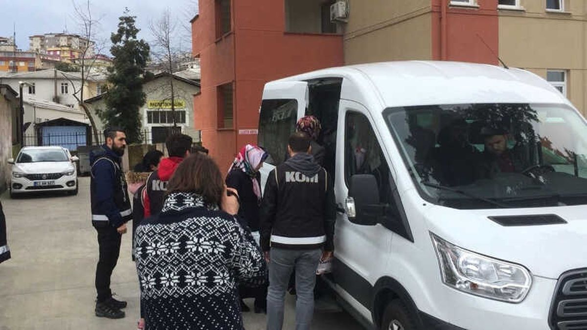 Fetö/pdy'nin Rize'deki Yeni Yapılanmasına Yönelik Operasyon Düzenlendi