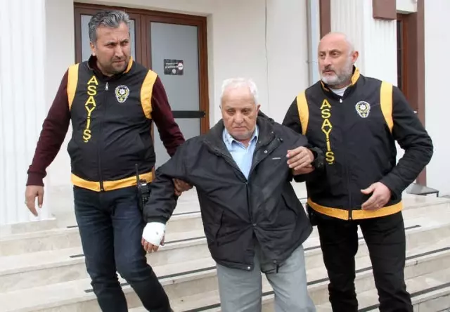 Gelinini Öldürüp ve Oğlunu Yaralayan Baba Tutuklandı Gelinini Öldürüp ve Oğlunu Yaralayan Baba Tutuklandı