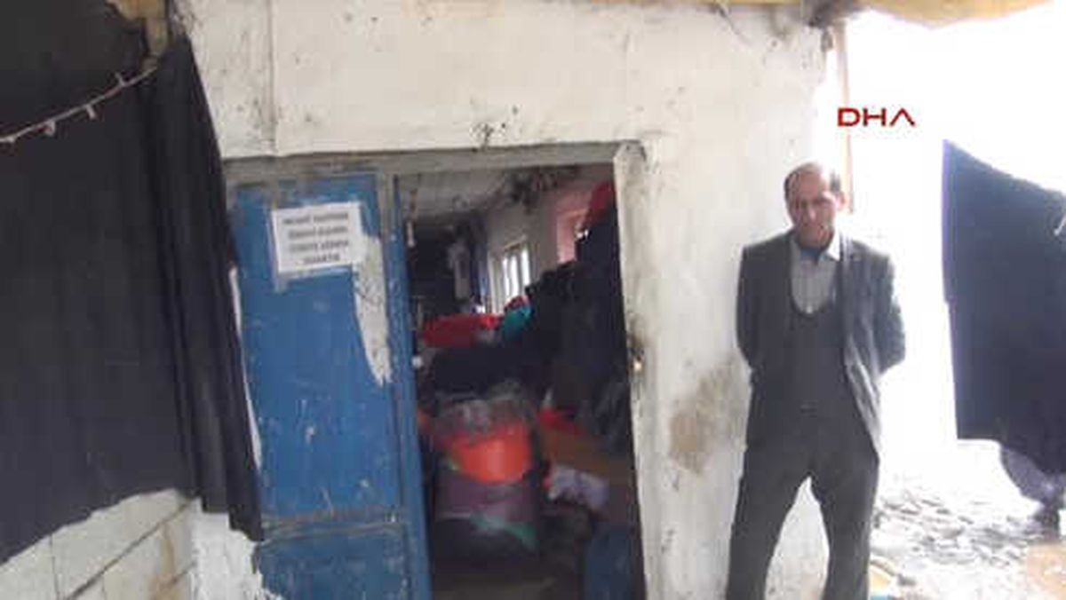 Hakkari-Yüksekova'dan Amerika'daki Firmaya Otantik Kıyafet Dikecekler