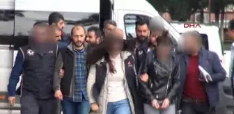 Özgür Gündem: Adana Harekatı Eleştiren Terör Örgütü Dergisi Satan 2 Üniversiteli Yakalandı Özgür Gündem: Adana Harekatı Eleştiren Terör Örgütü Dergisi Satan 2 Üniversiteli Yakalandı
