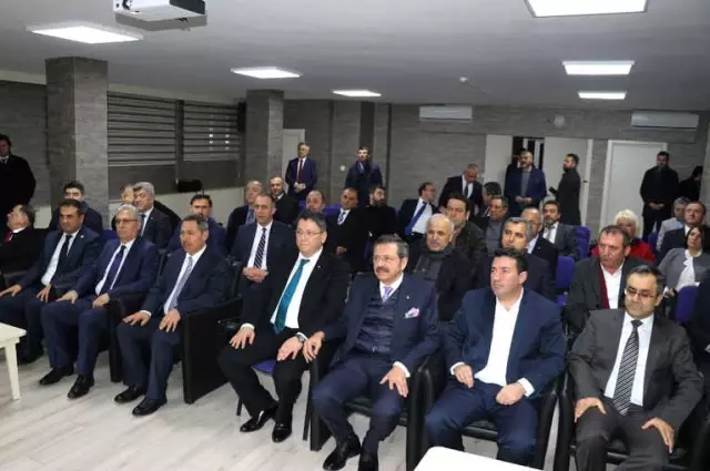 Hisarcıklıoğlu, Yaşar Tetiker Bulvarı ve Konferans Salonunu Açtı Hisarcıklıoğlu, Yaşar Tetiker Bulvarı ve Konferans Salonunu Açtı