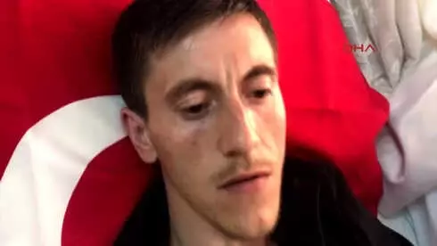 Manisa Afrin'de 2 Bacağını Yitiren Uzman Çavuş Memleketi Akhisar'da Manisa Afrin'de 2 Bacağını Yitiren Uzman Çavuş Memleketi Akhisar'da