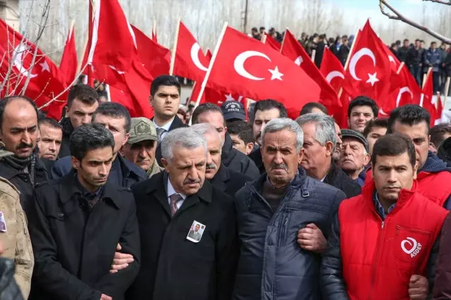 Şehitlerimizi Uğurluyoruz Şehitlerimizi Uğurluyoruz