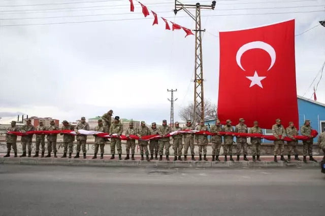 Şehitlerimizi Uğurluyoruz Şehitlerimizi Uğurluyoruz