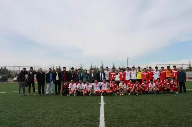Yazıhan'da Futbol Turnuvası