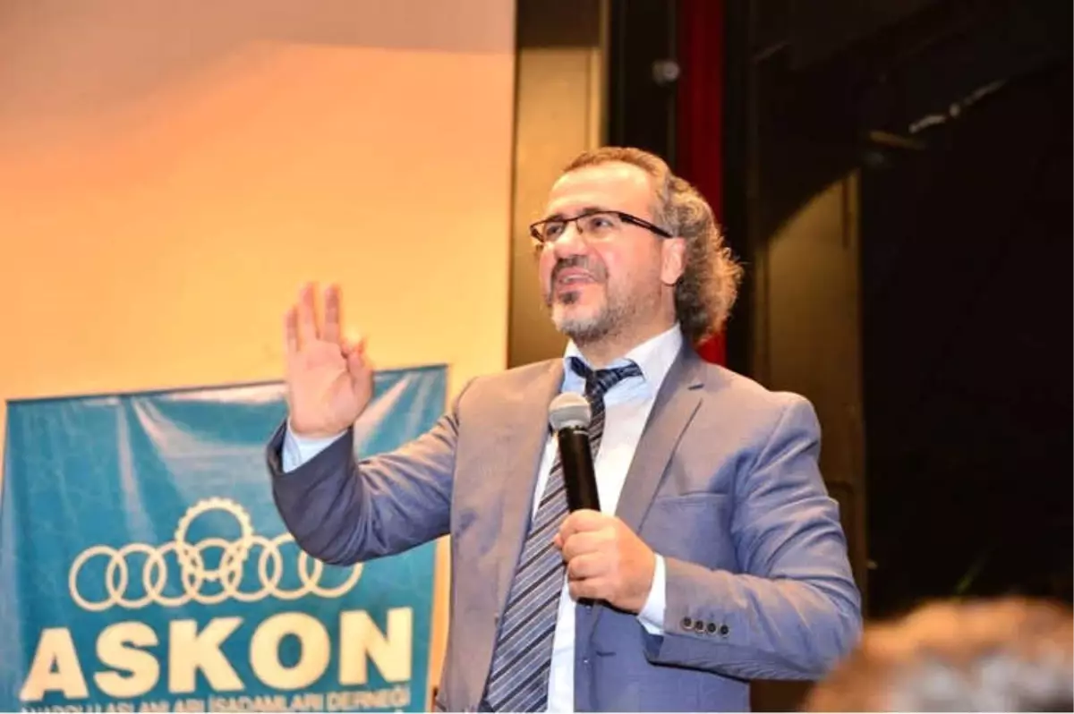 Aslanhan: 'Annesini Örnek Alan Erkek Çocuklar, Evlendiklerinde Eşlerini İdare Edemedikleri İçin...