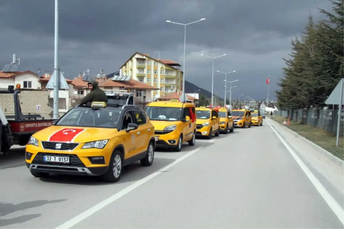 Binlerce Kişi Afrin'deki Mehmetçiğe Destek İçin Konvoya Katıldı