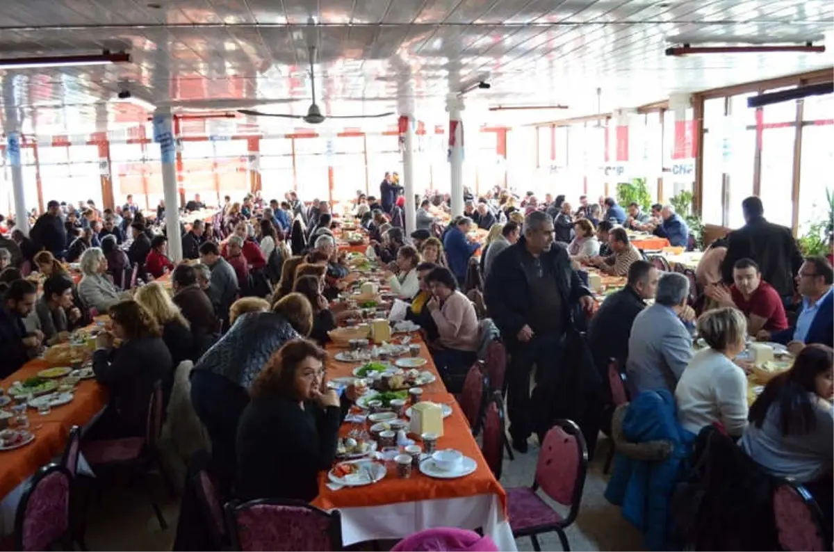Didim CHP'den Dayanışma Kahvaltısı..