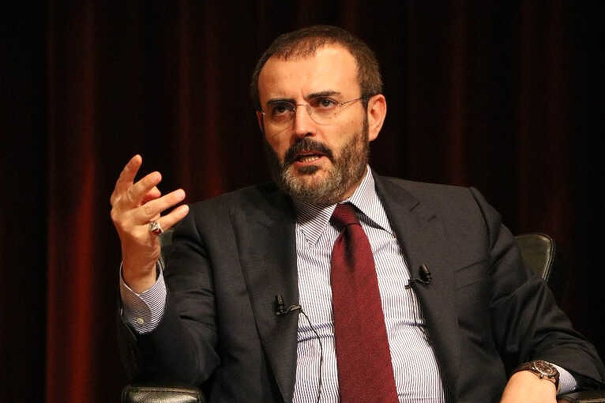 Mahir Ünal Açıkladı: Fetö, Restorasyon Bahanesiyle Yavuz Sultan Selim'in Kaftanını Amerika'ya...