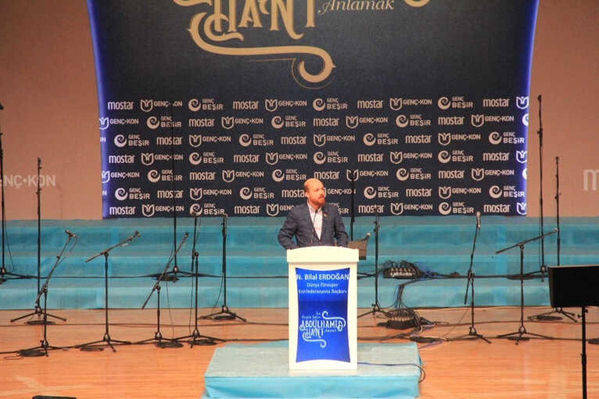 Bilal Erdoğan: 'Batılılaşmayı Sadece Şekilden İbadet Sananlar Bu Ülkede Taş Üstüne Taş Koymadılar'