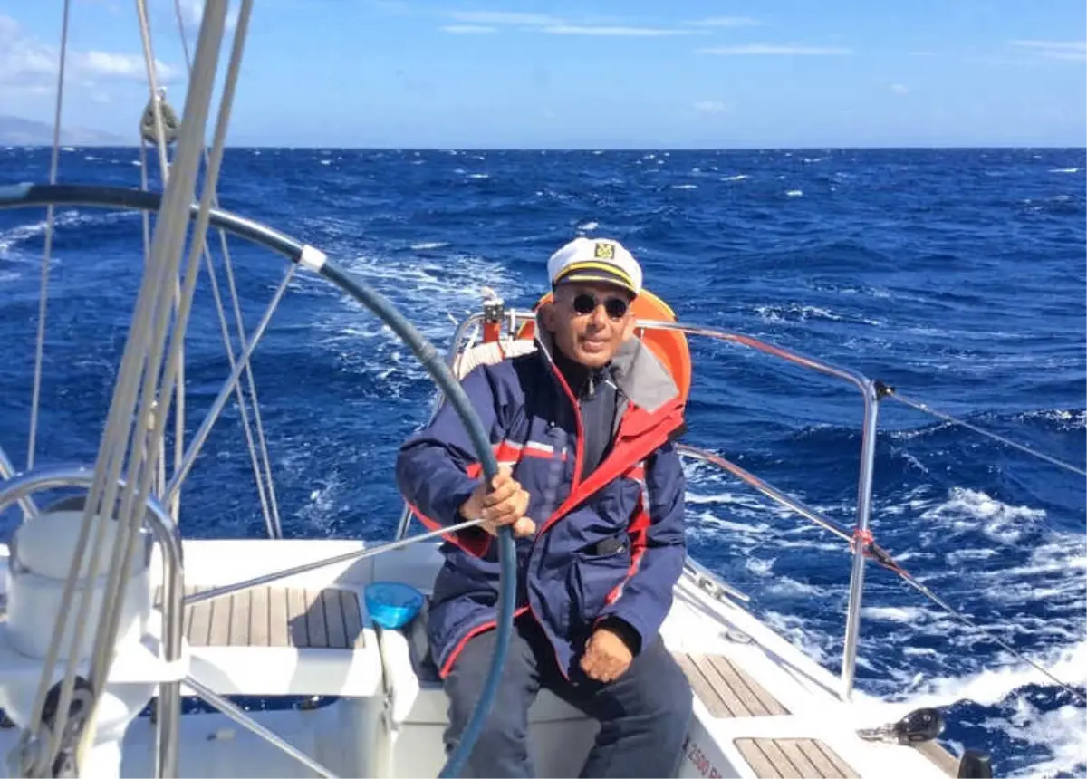 Emekli Olup Tekneyle Dünya Turuna Çıktı