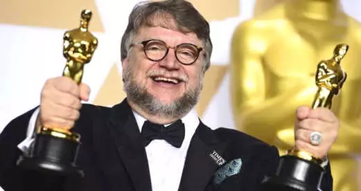 Oscar Ödülleri Sahiplerini Buldu! Peki En İyi Yönetmen Guillermo del Toro Kimdir? Oscar Ödülleri Sahiplerini Buldu! Peki En İyi Yönetmen Guillermo del Toro Kimdir?