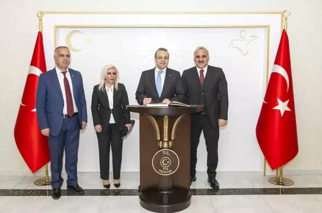 Egemen Bağış'tan Vali Zorluoğlu'na Ziyaret