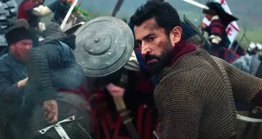 Kenan İmirzalıoğlu, Kaprisleriyle Dizideki Herkesi Bıktırdı Kenan İmirzalıoğlu, Kaprisleriyle Dizideki Herkesi Bıktırdı